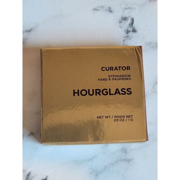 Hourglass Curator Eyeshadow OPT Matte 0.03 Oz Refillable Single - Picture 2 of 4